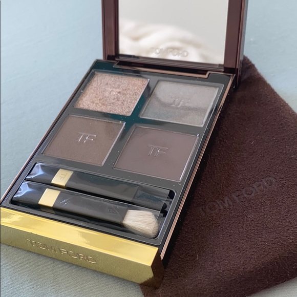 Tom Ford Other - RARE Tom Ford eye color quad 05 silvered topaz